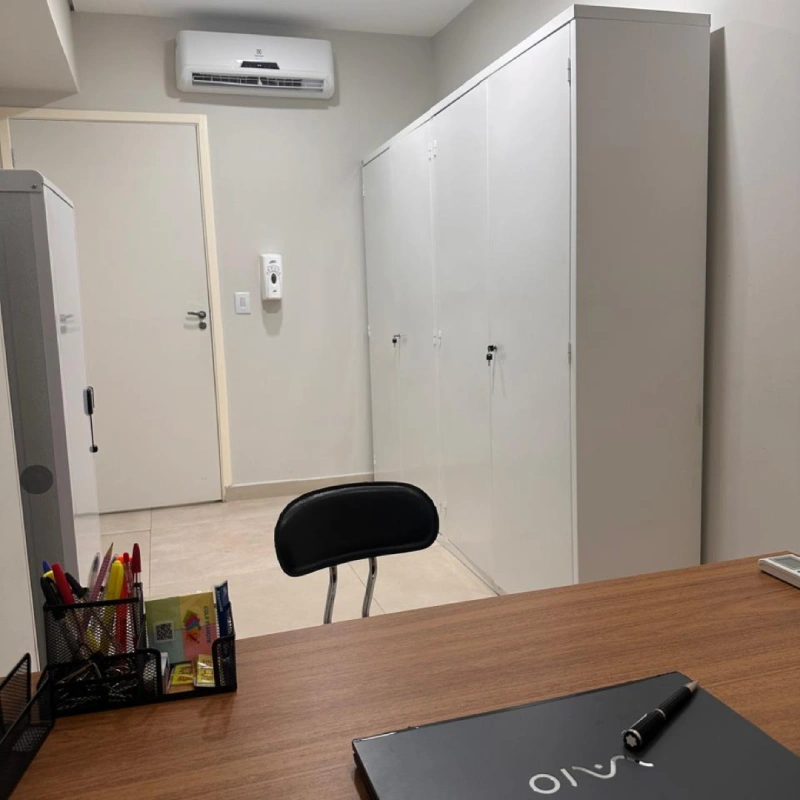 25